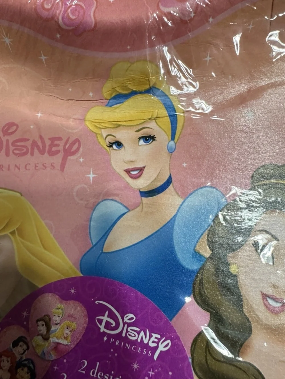 VTG 2004 Disney Princess Party Heart Plates 8 3/4” & Napkins Hallmark Birthday
